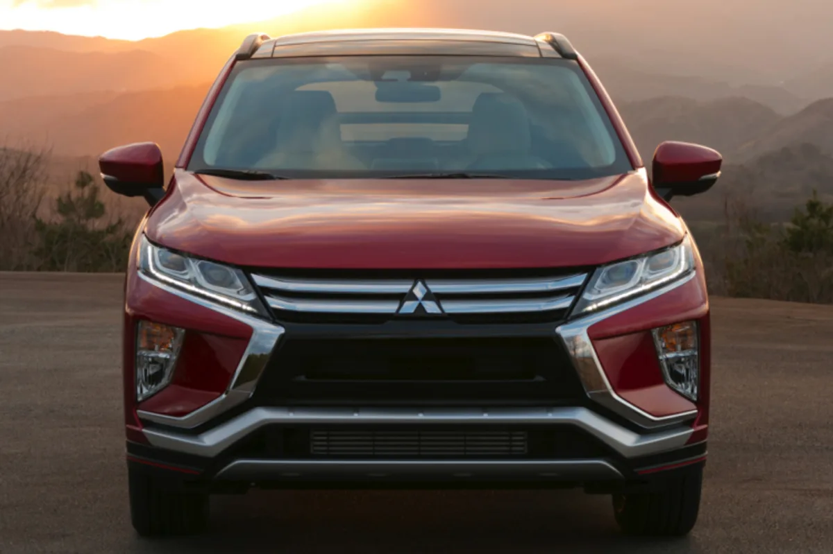 Mitsubishi раскрыла подробности российских версий Eclipse Cross